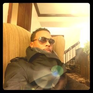 Meet your Posher, Anthony